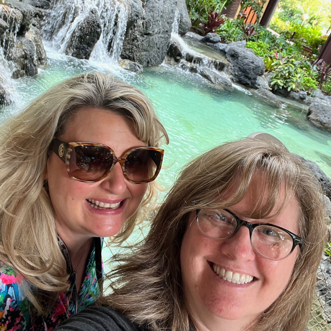 71 travels owners Francine and Angela 1